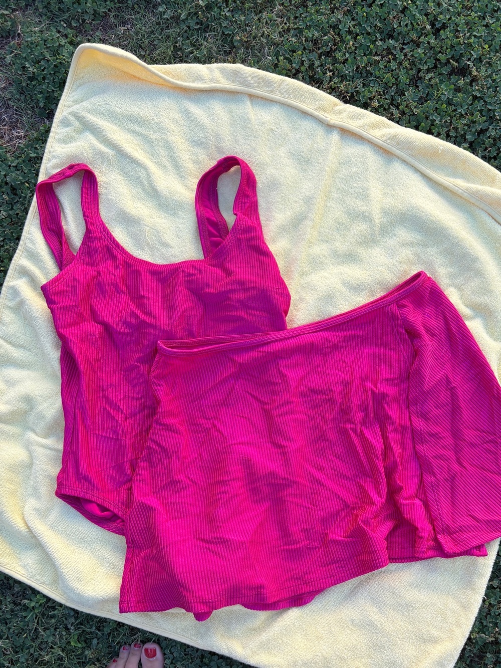 Catalina Ribbed One-Piece Swimsuit in Fuchsia with Skirt - Picture 2 of 4